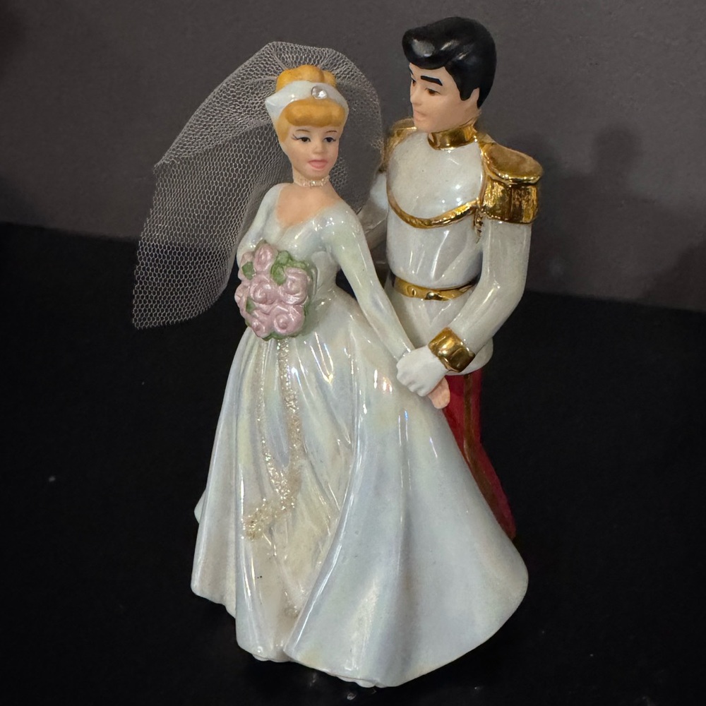 Cinderella & Prince Charming,Disney, Bride & Groom Cake Topper